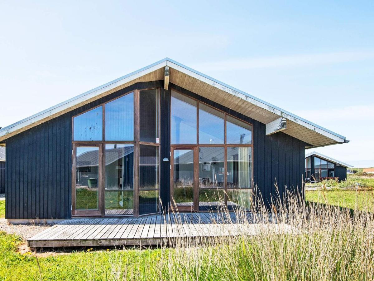 8 Person Holiday Home In Ulfborg Екстериор снимка